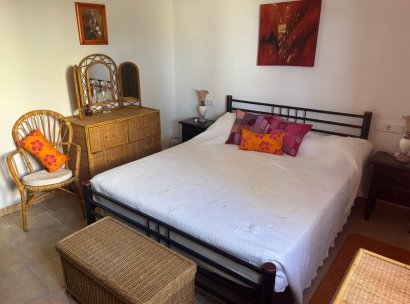 Villa · Herverkoop - Algorfa · Lomas de Juliana · Alicante · Spanje