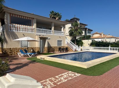 Villa · Herverkoop - Algorfa · Lomas de Juliana · Alicante · Spanje