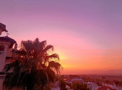 Villa · Herverkoop - Algorfa · Lomas de Juliana · Alicante · Spanje