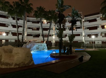 Lägenhet · Återförsäljning - Orihuela Costa · Playa Flamenca · Alicante · Spanien