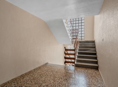 Apartamento · Reventa - Orihuela Costa · Punta Prima · Alicante · España