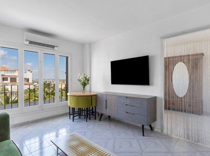 Apartment - Flat · Återförsäljning - Torrevieja · La Mata · Alicante · Spanien