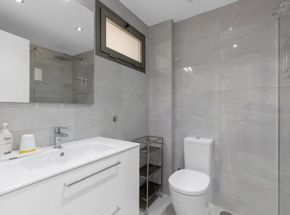 Apartment - Flat · Wiederverkauf - Orihuela Costa · La Zenia · Alicante · Spanien