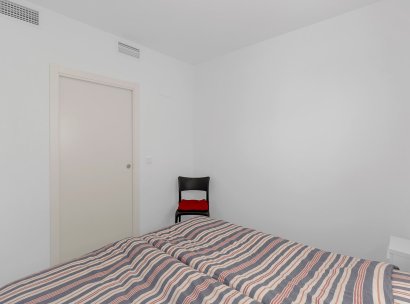Apartment - Flat · Wiederverkauf - Orihuela Costa · La Zenia · Alicante · Spanien