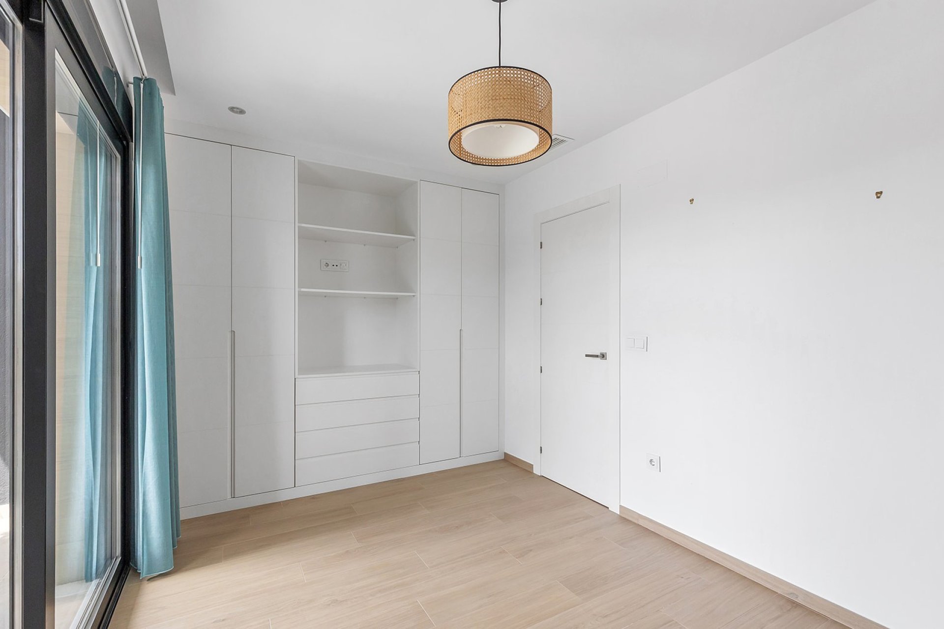 Återförsäljning - Villa / Detached - Benijofar