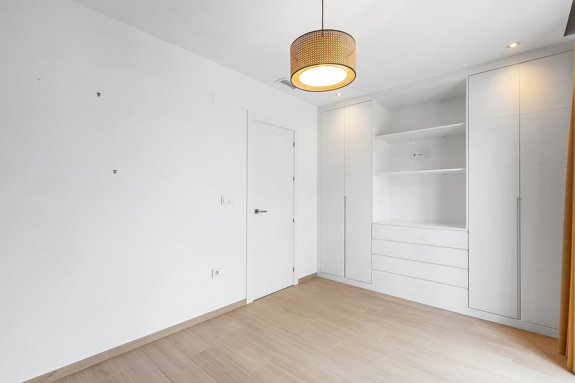 Återförsäljning - Villa / Detached - Benijofar