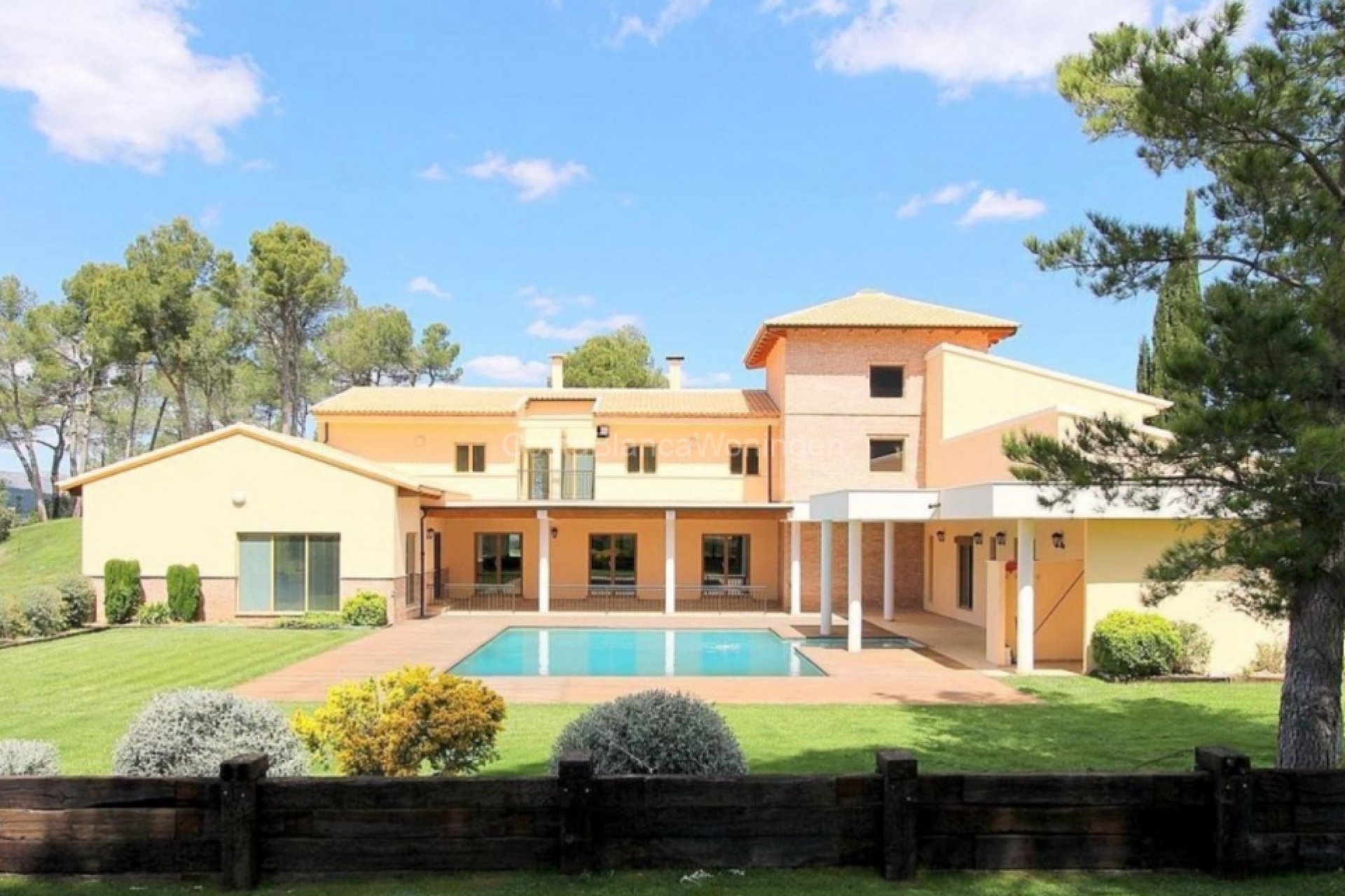 Reventa - Villa - Penáguila