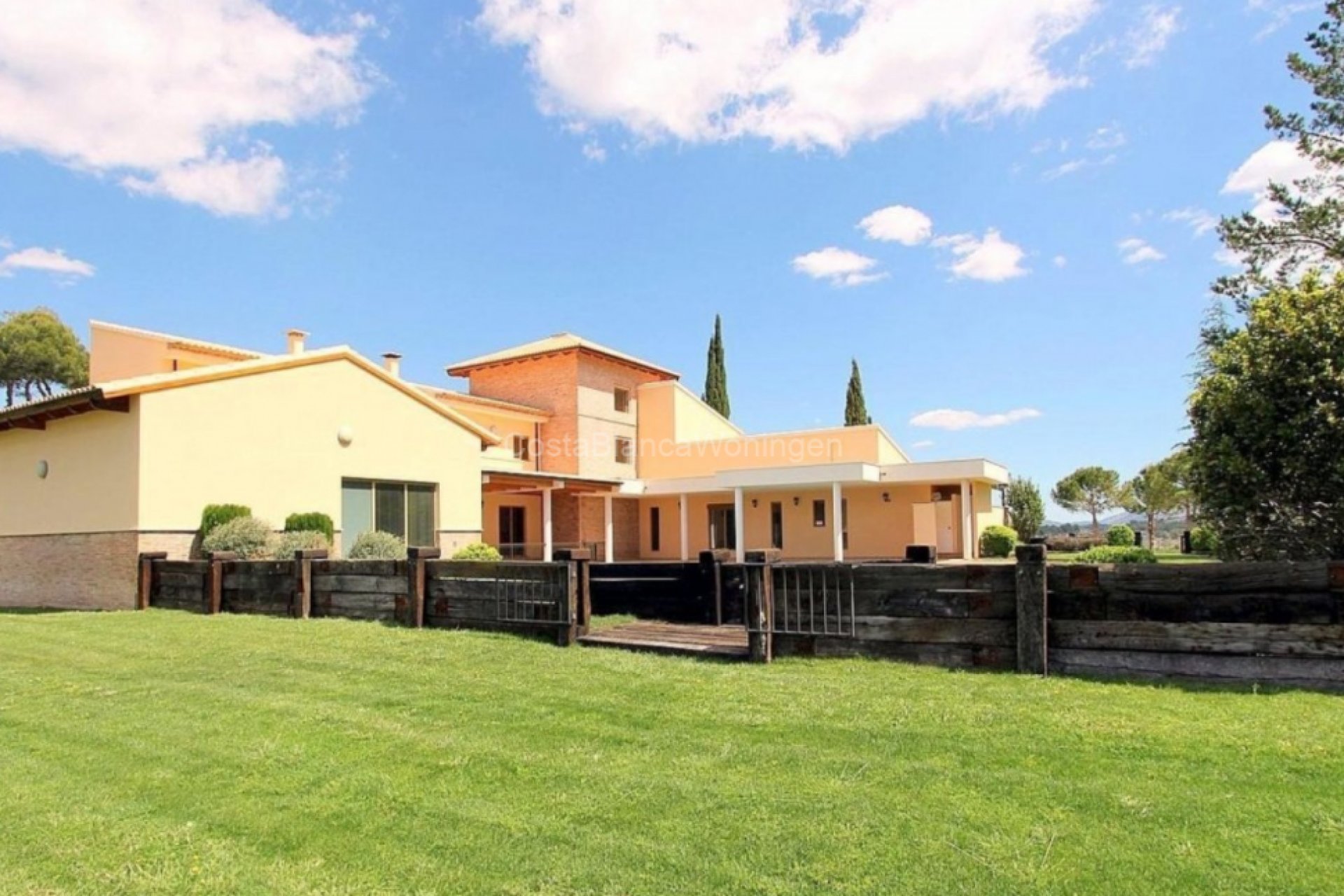 Reventa - Villa - Penáguila