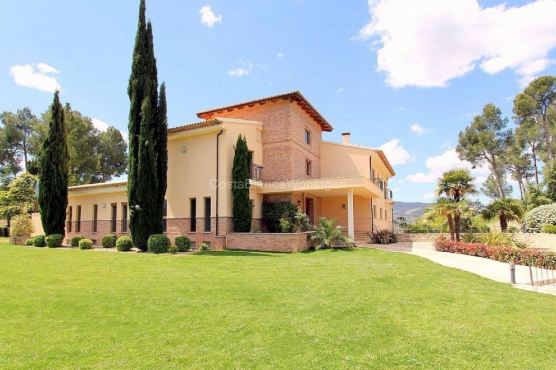 Reventa - Villa - Penáguila