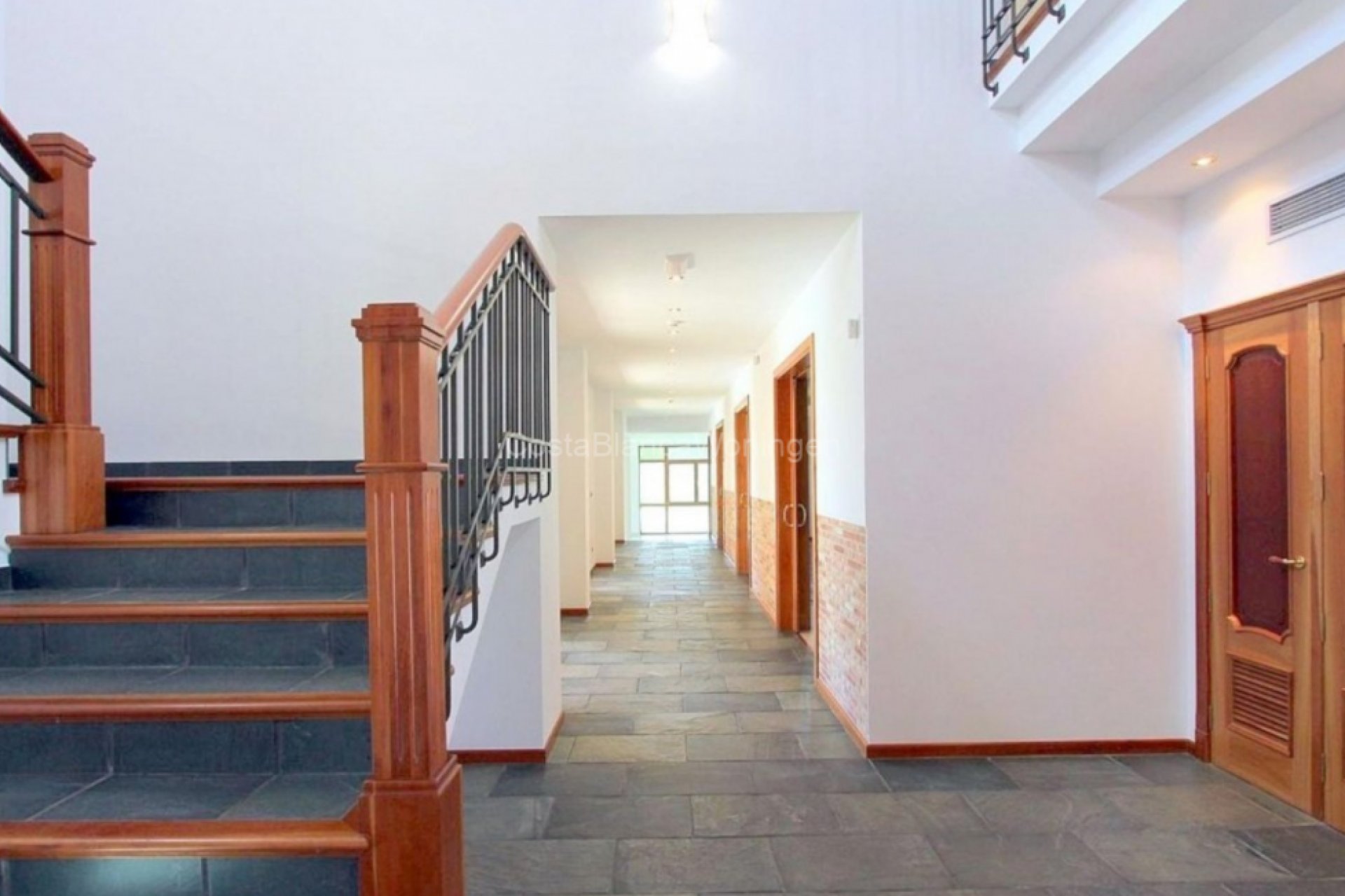 Reventa - Villa - Penáguila