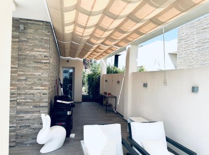 Villa · Herverkoop - La Finca Golf · Alicante · Spanje