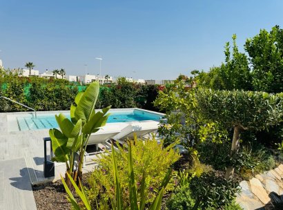 Villa · Herverkoop - La Finca Golf · Alicante · Spanje