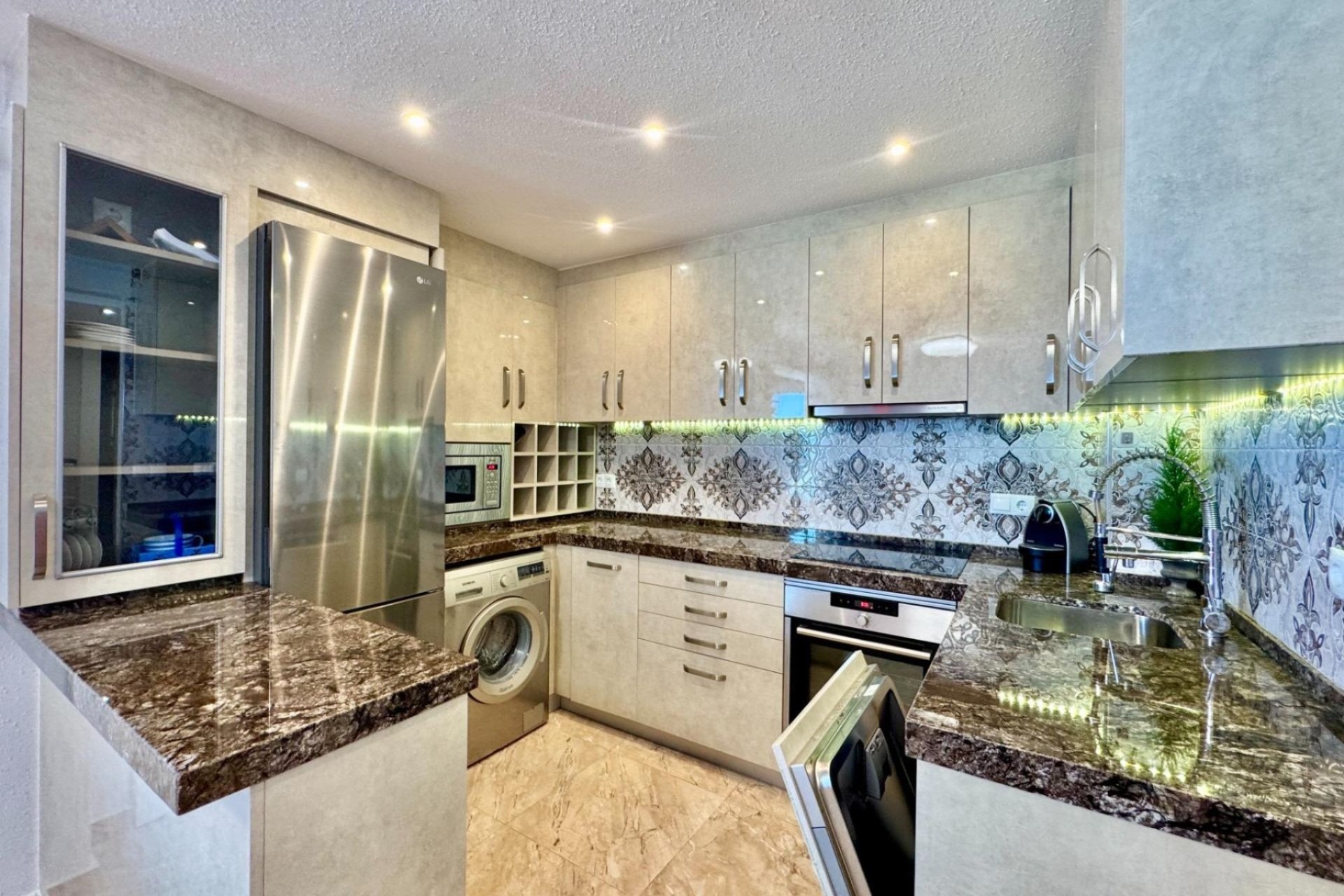 Återförsäljning - Apartments - Torrevieja - Costa Blanca South