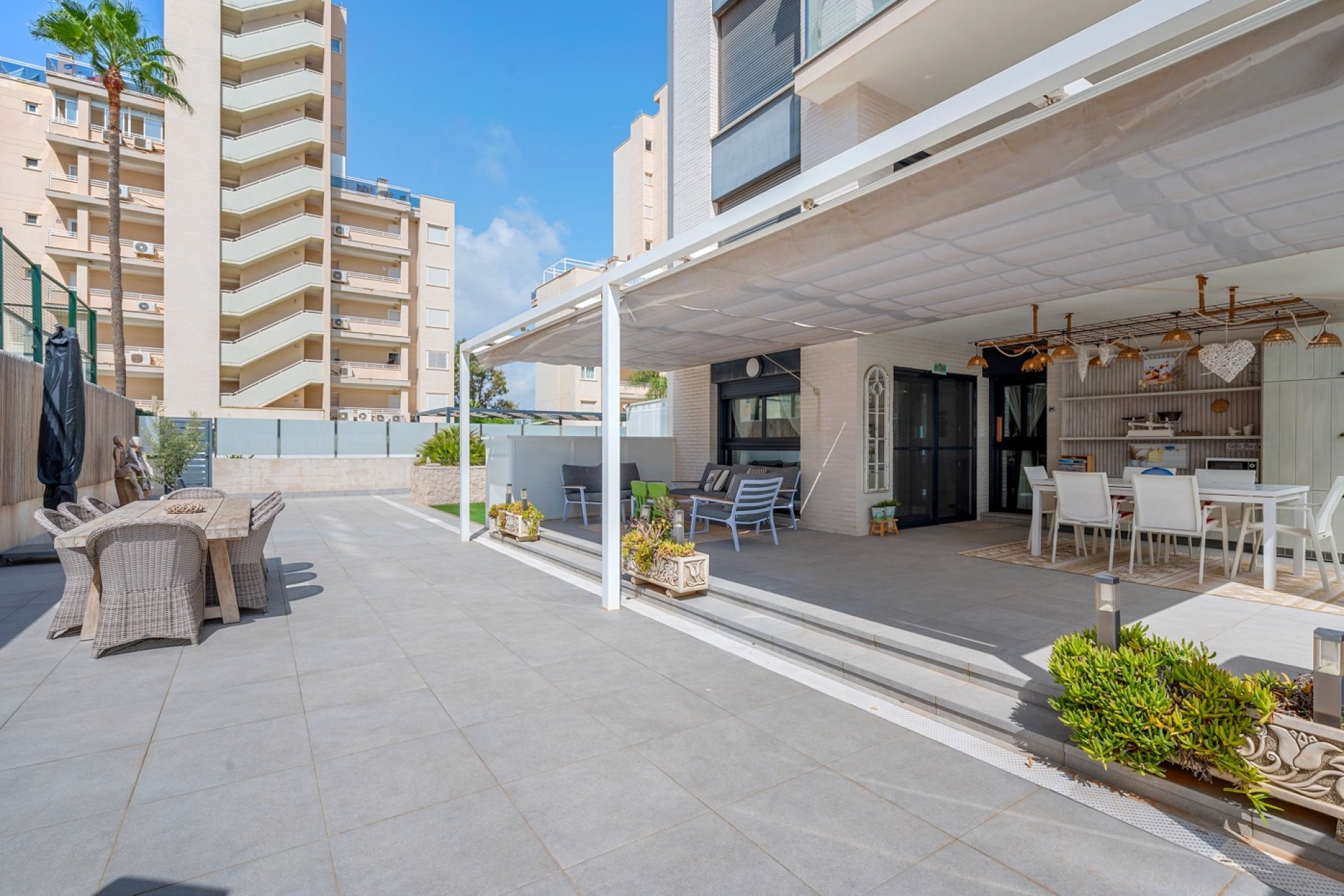Återförsäljning - Apartments - Guardamar