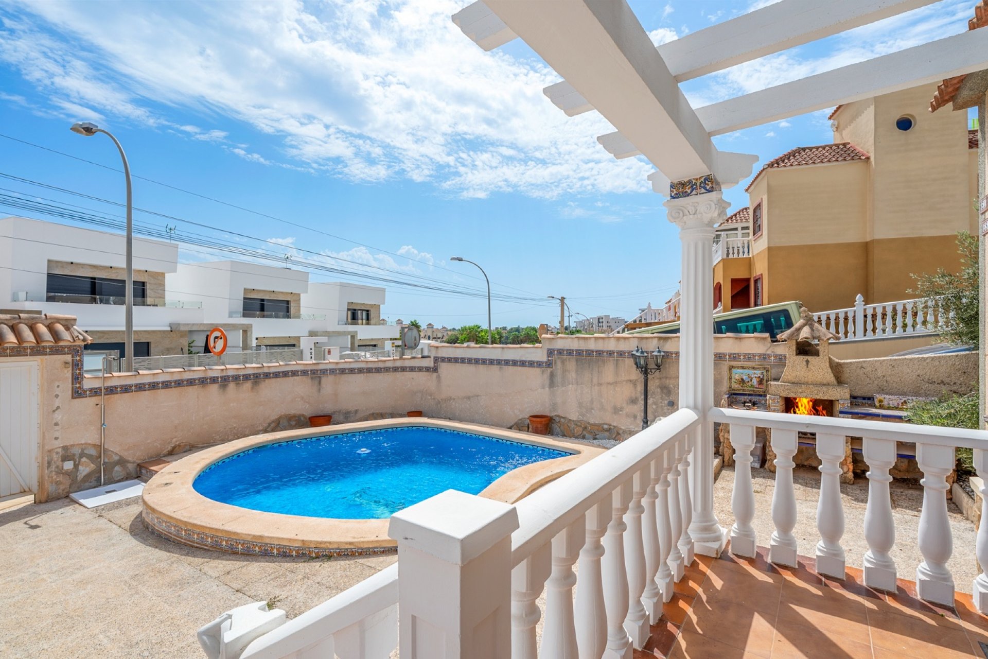 Återförsäljning - Villa - Orihuela Costa - Costa Blanca South
