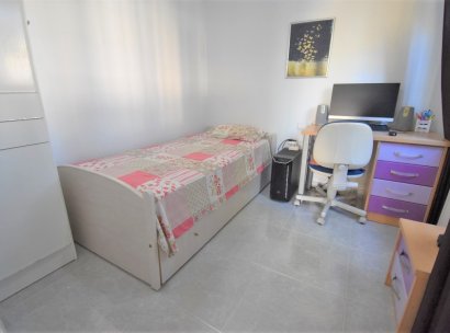 Freistehende Villa · Wiederverkauf - Orihuela Costa · Villamartín · Alicante · Spanien