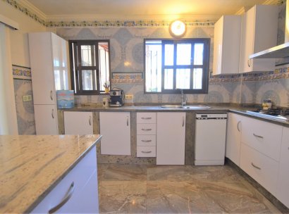 Freistehende Villa · Wiederverkauf - Orihuela Costa · Villamartín · Alicante · Spanien