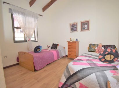 Freistehende Villa · Wiederverkauf - Orihuela Costa · Villamartín · Alicante · Spanien