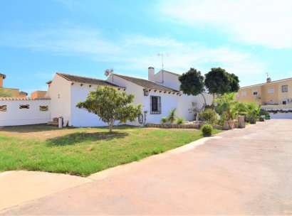 Freistehende Villa · Wiederverkauf - Orihuela Costa · Villamartín · Alicante · Spanien