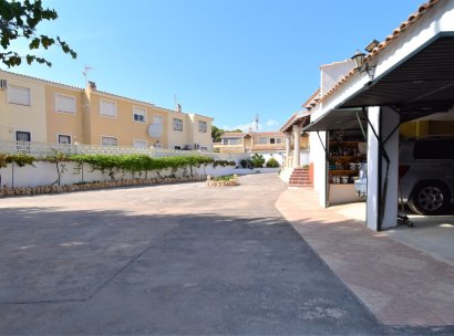 Freistehende Villa · Wiederverkauf - Orihuela Costa · Villamartín · Alicante · Spanien