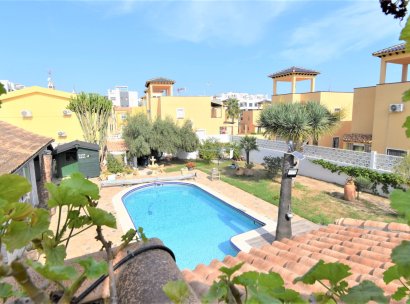 Freistehende Villa · Wiederverkauf - Orihuela Costa · Villamartín · Alicante · Spanien