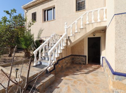 Fristående villa · Återförsäljning - Algorfa · Lomas De La Juliana · Alicante · Spanien