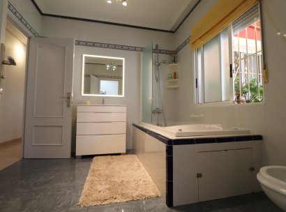 Fristående villa · Återförsäljning - Algorfa · Lomas De La Juliana · Alicante · Spanien