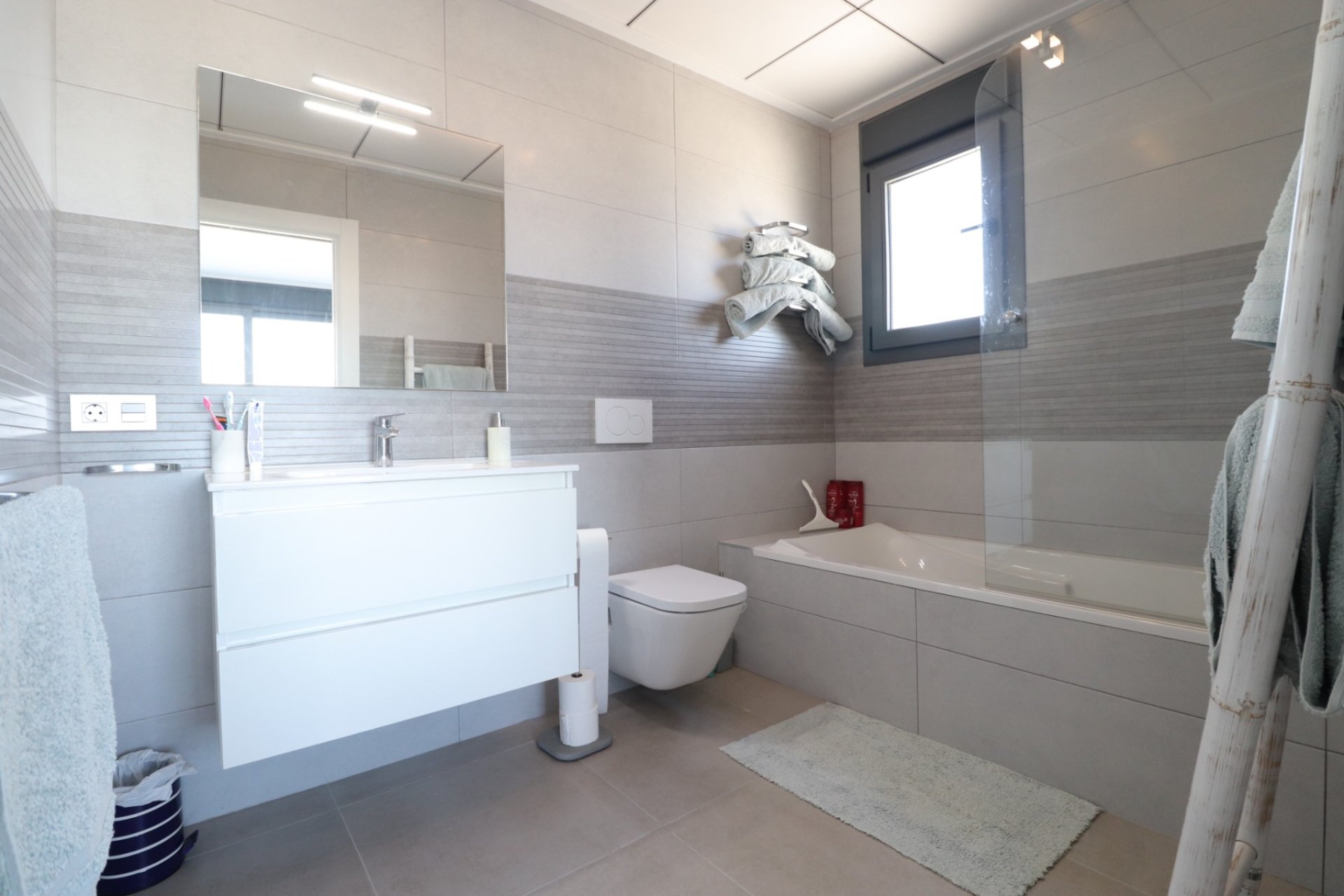 Återförsäljning - Fristående villa - Benimar