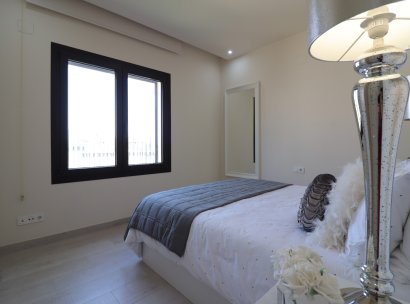 Fristående villa · Återförsäljning - Algorfa · La Finca Golf Resort · Alicante · Spanien