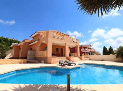 Vrijstaande villa · Herverkoop - Ciudad Quesada · La Fiesta · Alicante · Spanje