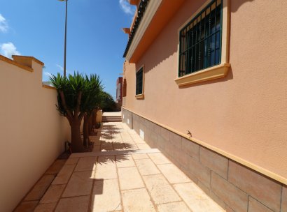 Vrijstaande villa · Herverkoop - Ciudad Quesada · La Fiesta · Alicante · Spanje