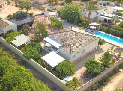 Country Property · Återförsäljning - Orihuela · La Campaneta · Alicante · Spanien
