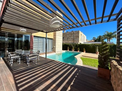 Detached villa · Resale - Dehesa de Campoamor · Alicante · Spain