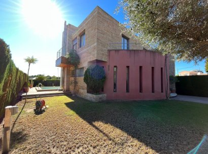 Detached villa · Resale - Dehesa de Campoamor · Alicante · Spain