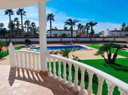 Country Property · Herverkoop - Catral · Catral - Country · Alicante · Spanje