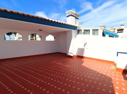 Bungalow · Herverkoop - Orihuela Costa · Villamartín · Alicante · Spanje