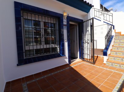 Bungalow · Herverkoop - Orihuela Costa · Villamartín · Alicante · Spanje