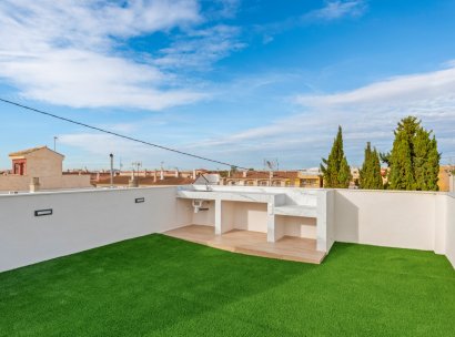 Semi - Detached Villa · Återförsäljning - Torre de la Horadada · Torre de La Horadada - Town · Alicante · Spanien