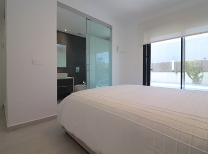 Fristående villa · Återförsäljning - Algorfa · La Finca Golf Resort · Alicante · Spanien