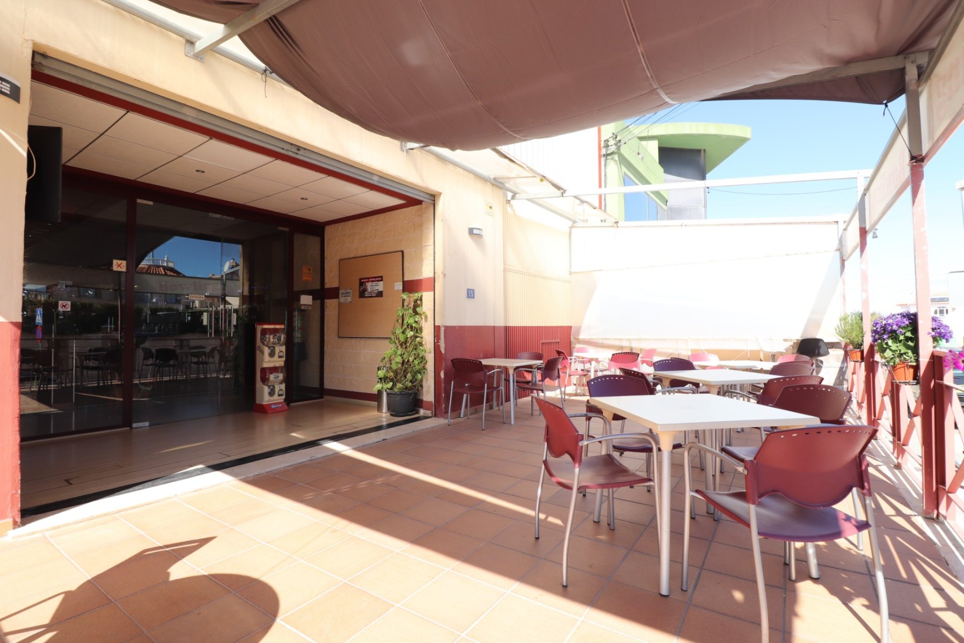 Wiederverkauf - Commercial (Leasehold) - Ciudad Quesada