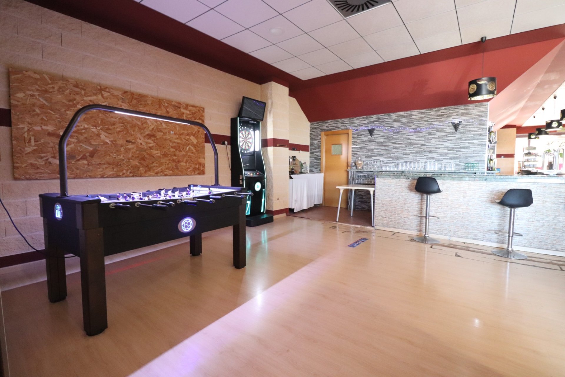 Wiederverkauf - Commercial (Leasehold) - Ciudad Quesada