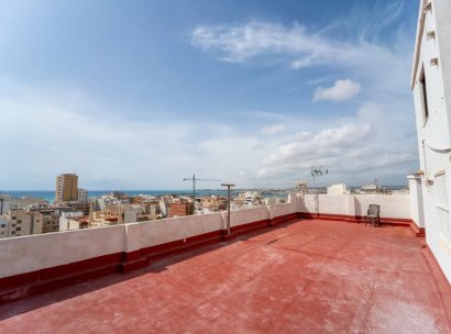 Lägenhet · Återförsäljning - Torrevieja · Playa del Cura · Alicante · Spanien