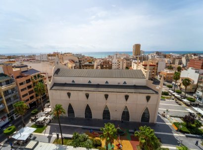 Lägenhet · Återförsäljning - Torrevieja · Playa del Cura · Alicante · Spanien