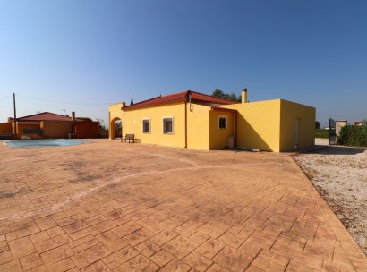Country Property · Herverkoop - Albatera · Albatera - Country · Alicante · Spanje