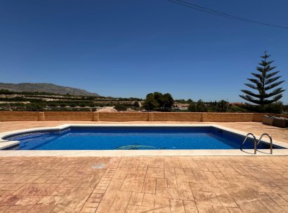 Country Property · Herverkoop - Albatera · Albatera - Country · Alicante · Spanje
