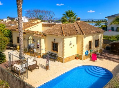 Fristående villa · Återförsäljning - Formentera del Segura · Fincas de La Vega · Alicante · Spanien