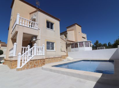 Vrijstaande villa · Herverkoop - San Miguel de Salinas · Lake View Mansions · Alicante · Spanje