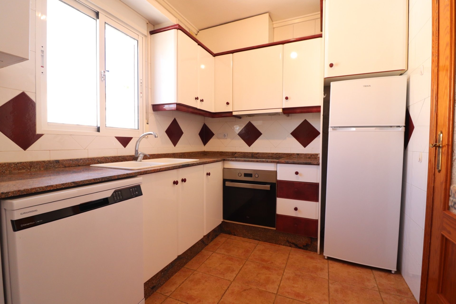 Reventa - Villa independiente - San Miguel de Salinas
