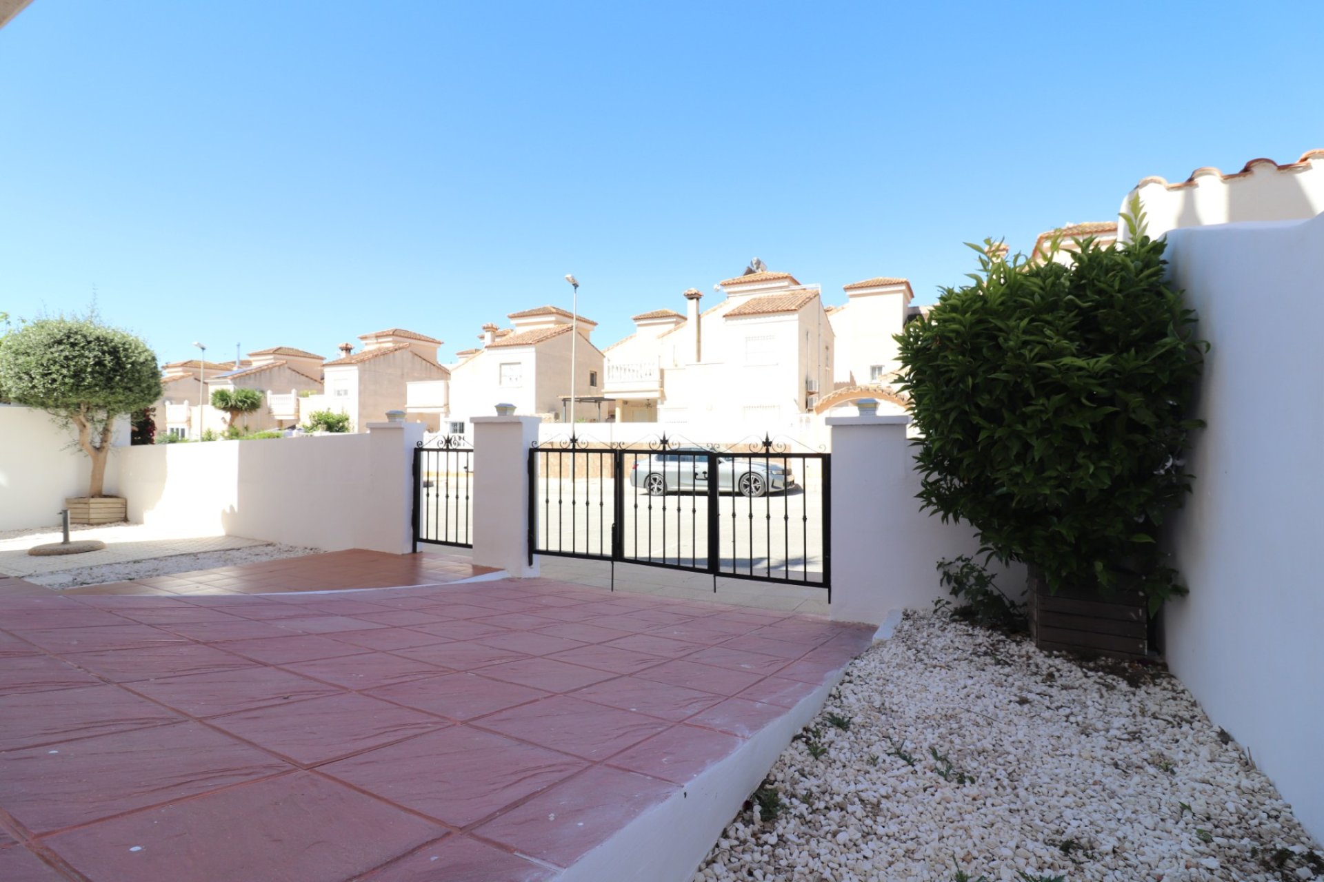 Reventa - Villa independiente - San Miguel de Salinas