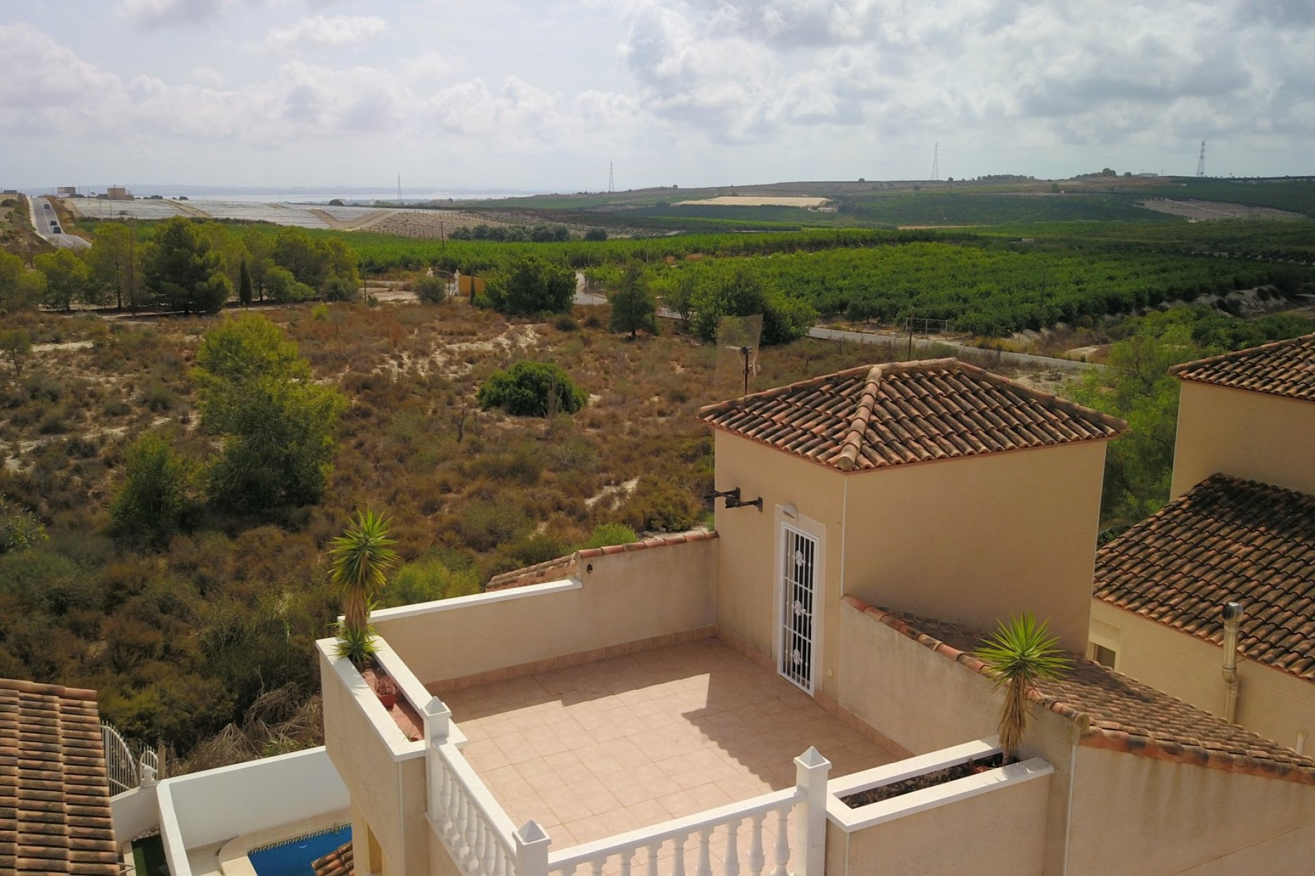Reventa - Villa independiente - San Miguel de Salinas